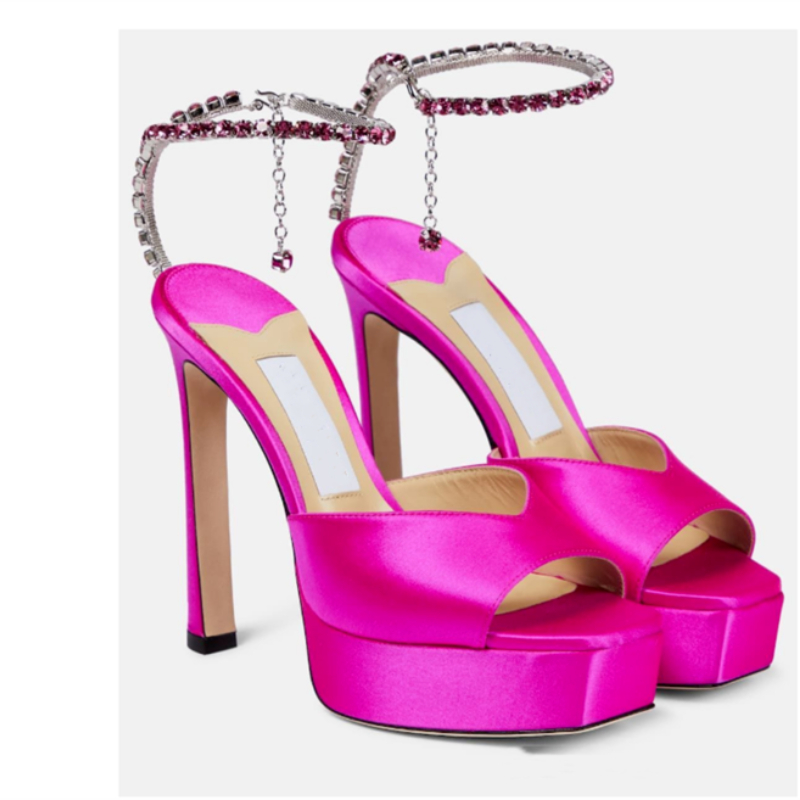 Colorful Chain Water Diamond S - Women Shoes Brands ulasan dan harga